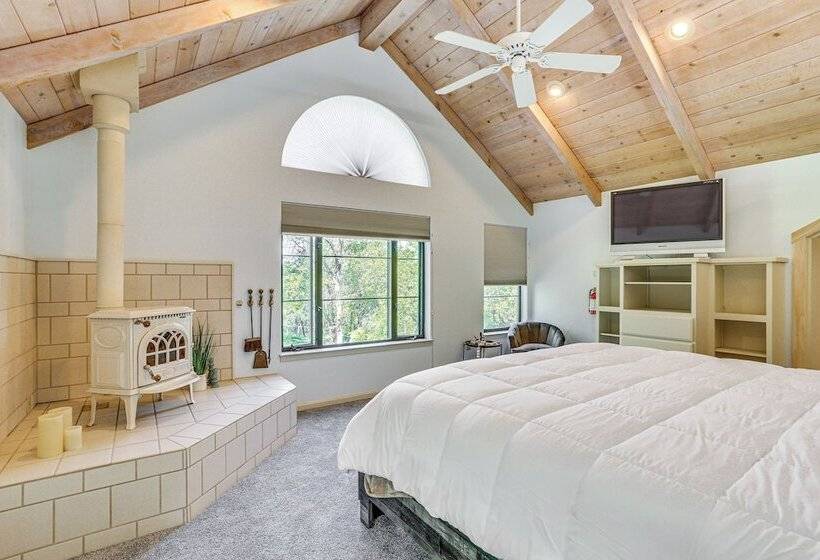 Idyllic Whitmore Retreat W/ On Site Pond!