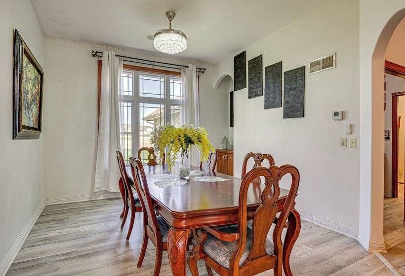 Junction City Home W/ Hot Tub   Near Milford Lake!