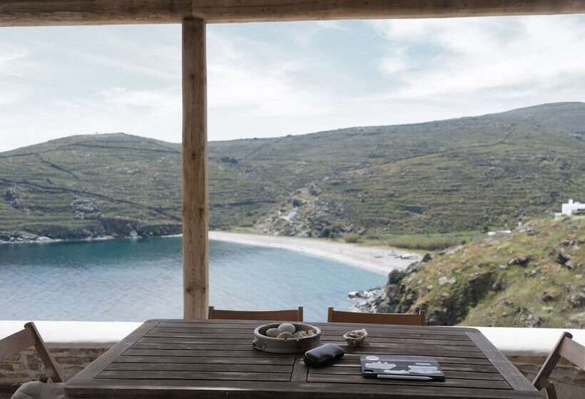 Kyon Beach Suites Kythnos