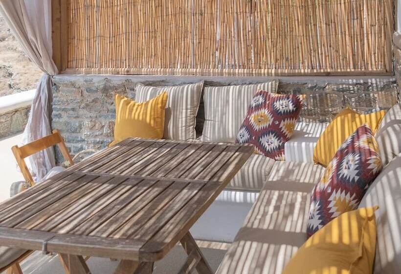 Kyon Beach Suites Kythnos