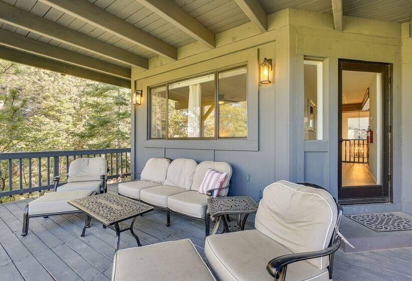 3 Decks, Game Room + Views: Lake Arrowhead Home!