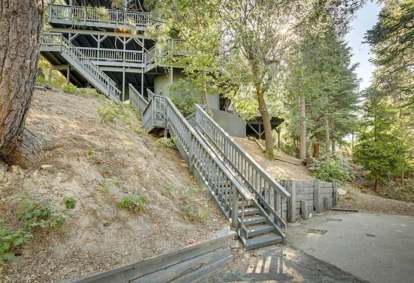 3 Decks, Game Room + Views: Lake Arrowhead Home!