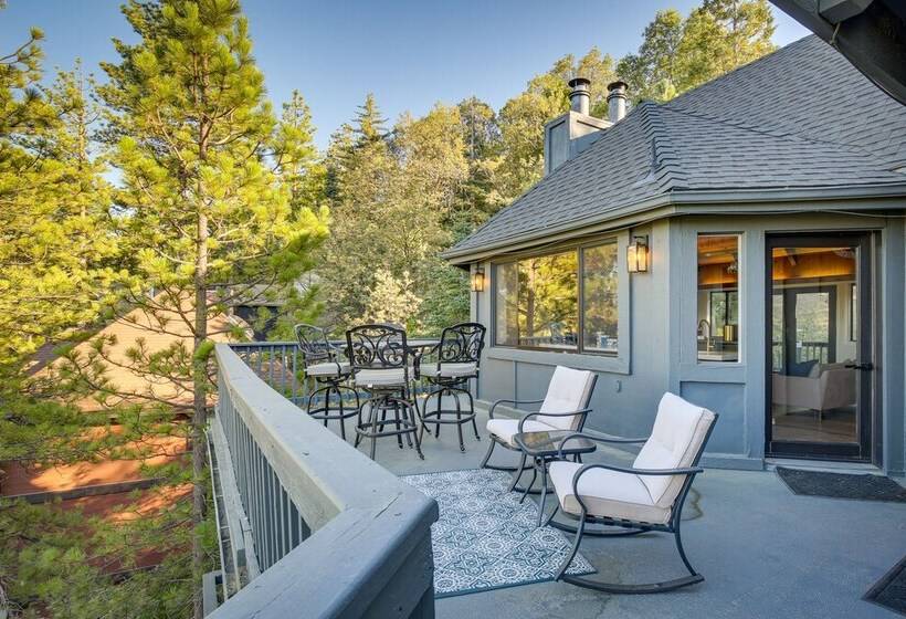 3 Decks, Game Room + Views: Lake Arrowhead Home!