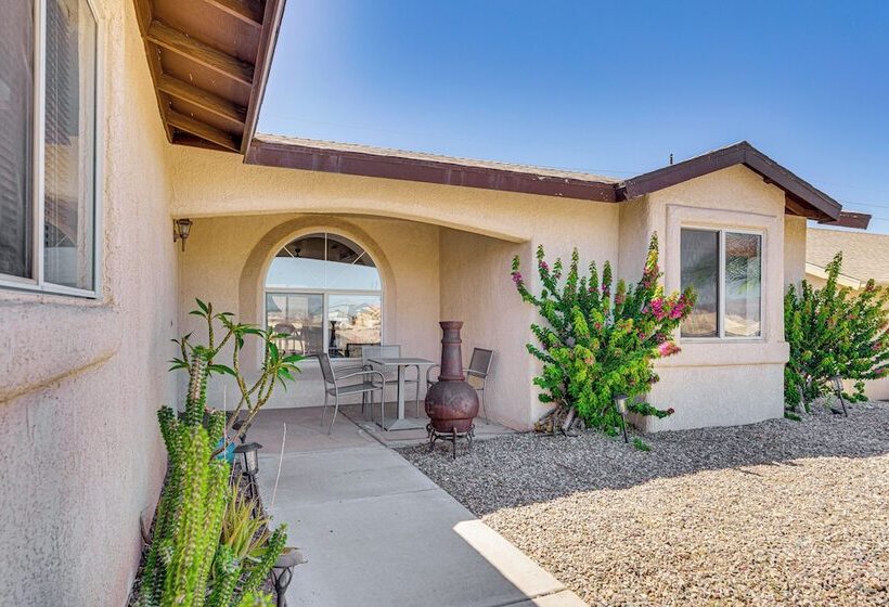 Lake Havasu Home W/ Hot Tub, Grill & Fire Pit!