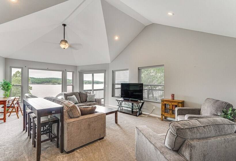 Views & Private Dock: Lake Of The Ozarks Retreat!