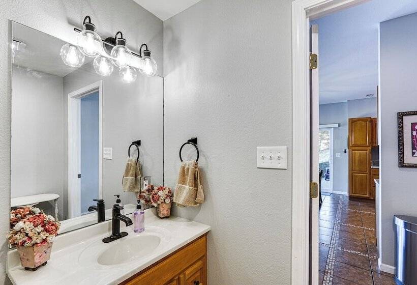 Views & Private Dock: Lake Of The Ozarks Retreat!