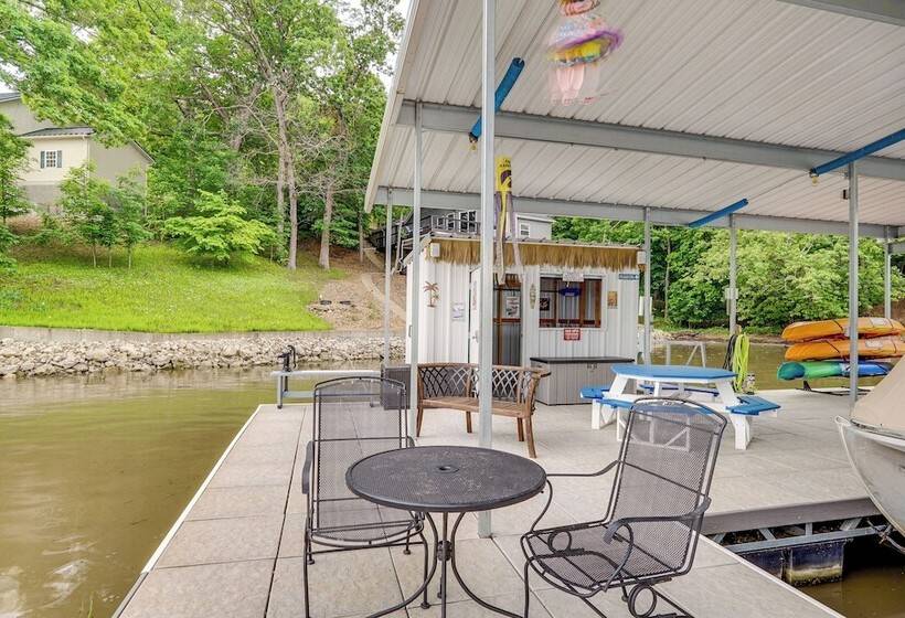 Views & Private Dock: Lake Of The Ozarks Retreat!