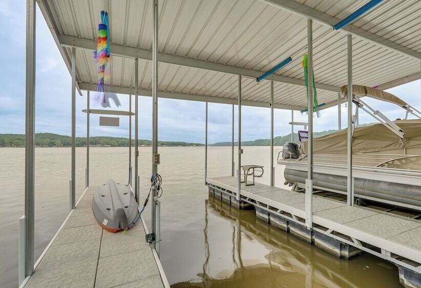 Views & Private Dock: Lake Of The Ozarks Retreat!