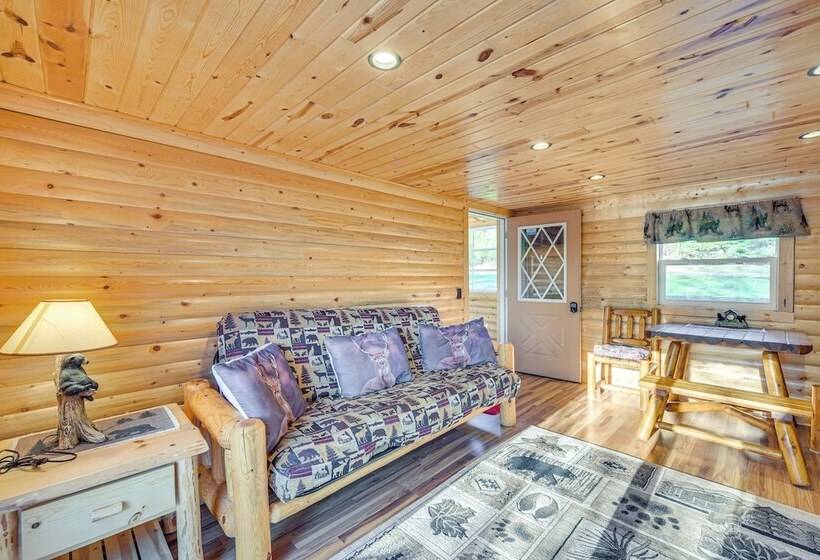 Lakefront Cabin W/ Dock, Fire Pits In Danbury!