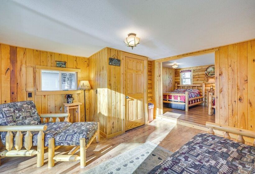 Lakefront Cabin W/ Dock, Fire Pits In Danbury!