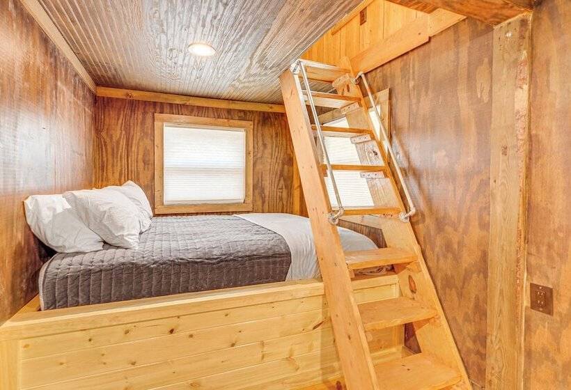 Lakefront Sparta Cabin W/ Private Beach & Dock!