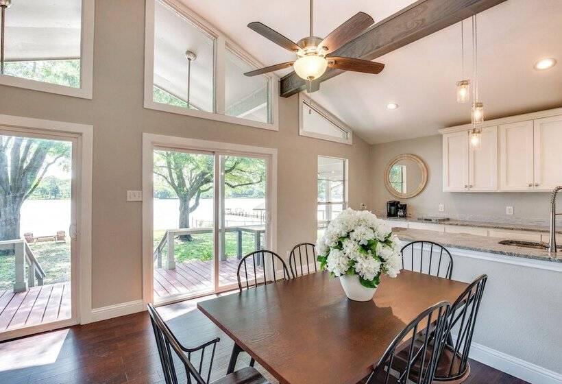 Private Dock & Fire Pit: Cedar Creek Reservoir Gem