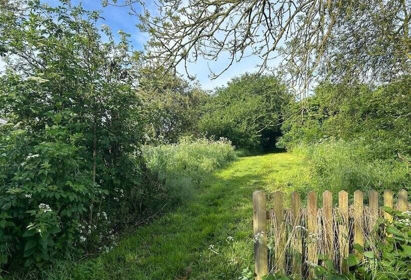 Lovely 1 Bed Cottage In Mendlesham Green