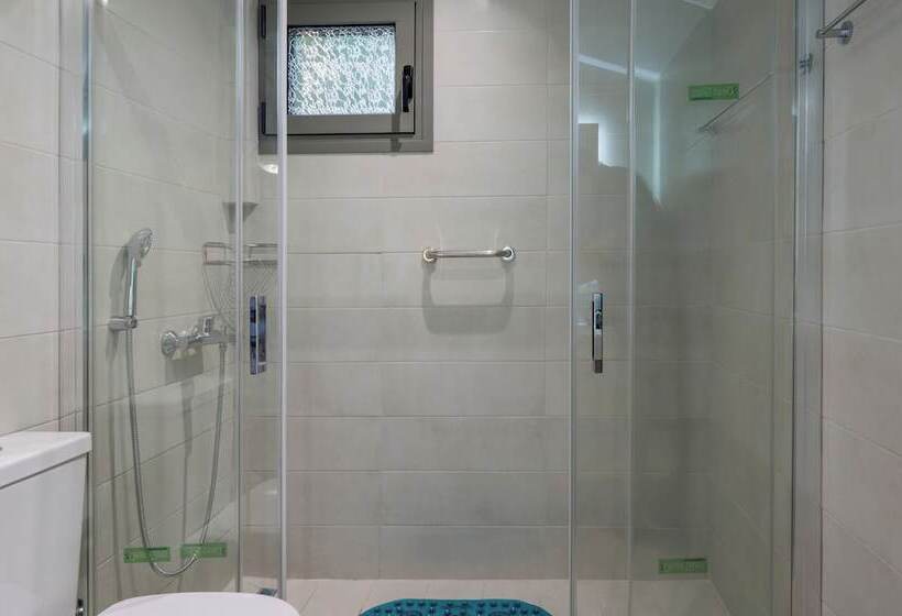 Makris Gialos Lemon Cottage In Lassi Kefalonia