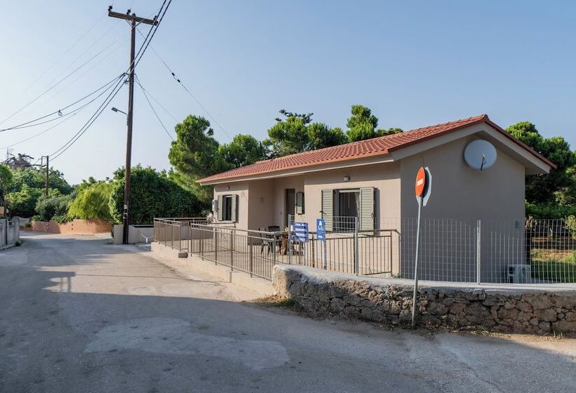 Makris Gialos Lemon Cottage In Lassi Kefalonia