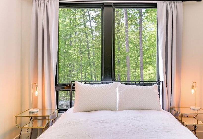 Modern Bellaire Cabin < 5 Mi To Lake & Slopes!