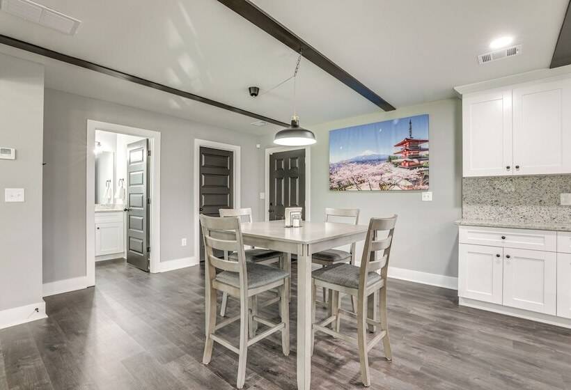 Modern Decatur Gem W/ Deck, 10 Mi To Atlanta