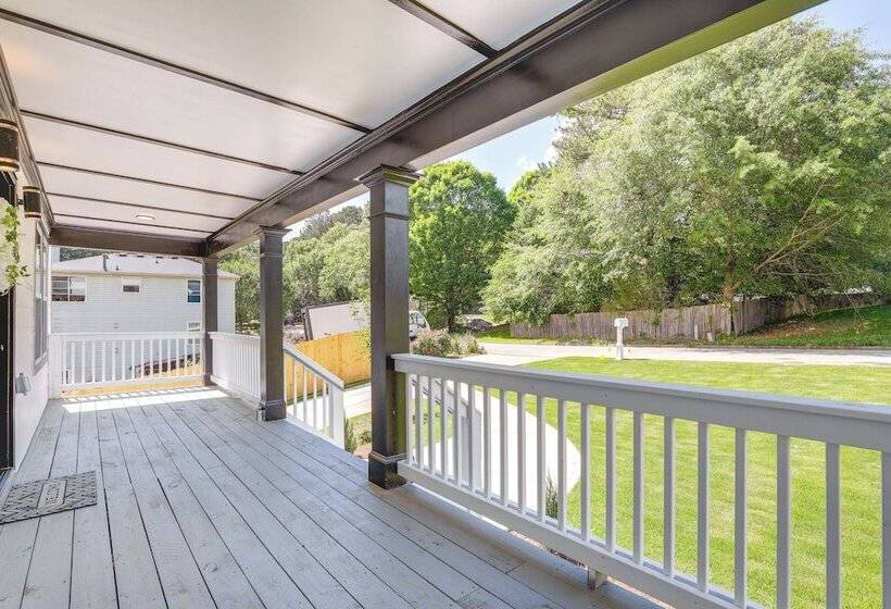 Modern Decatur Gem W/ Deck, 10 Mi To Atlanta