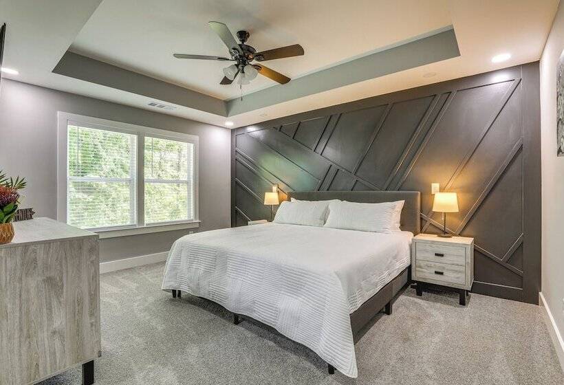 Modern Decatur Gem W/ Deck, 10 Mi To Atlanta