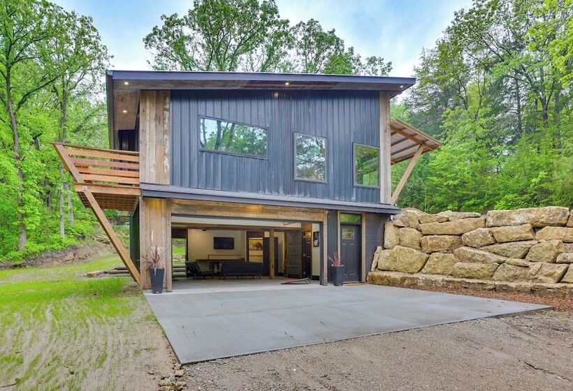 Modern Louisville Home On 3 Acres W/ Gas Fire Pit!