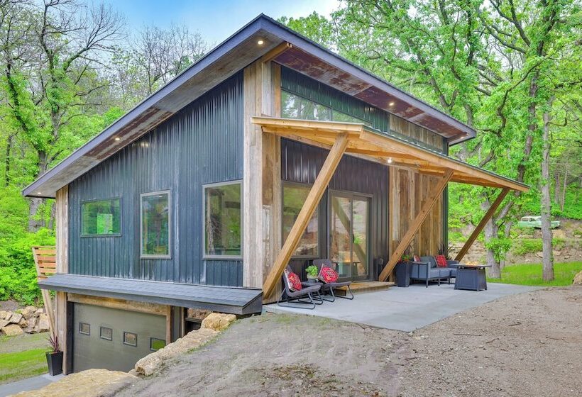 Modern Louisville Home On 3 Acres W/ Gas Fire Pit!