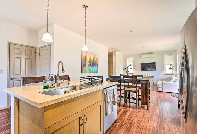 Modern Waianae Home W/ Mountain & Valley View