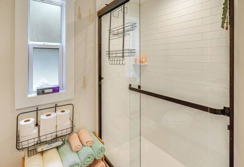 Monteagle Cabin W/ Swim Spa, Sauna & Fire Pit!