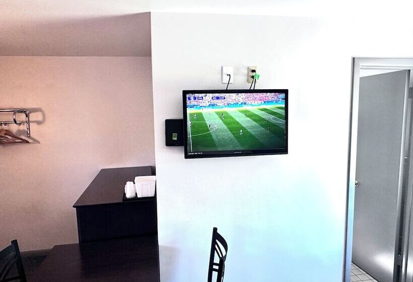 מוטל Budget Host Inn Manistique