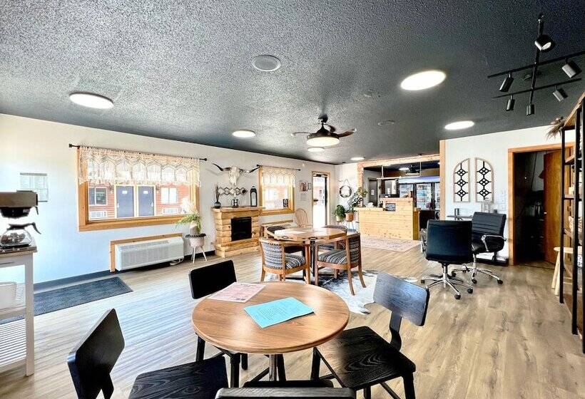 فندق على الطريق Hansen Inn And Cabins