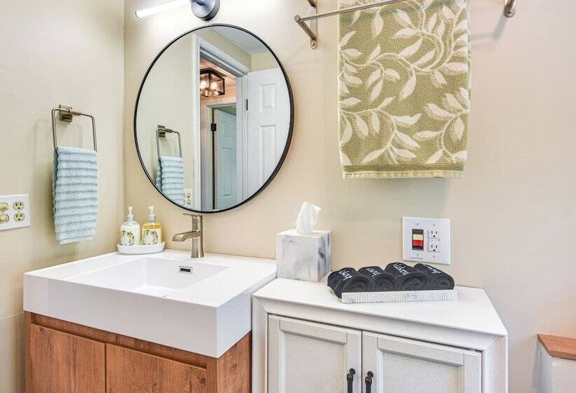 Mountain View Home In Great Valley W/ Large Yard!