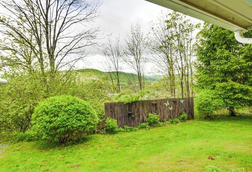 Mountain View Home In Great Valley W/ Large Yard!