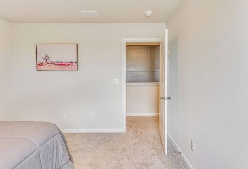 2 Mi To Golf: Myrtle Beach Home W/ Pool Access!