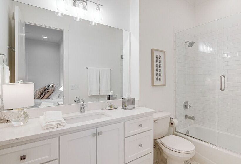 Newly Built Oxford Home < 2 Mi To Ole Miss!