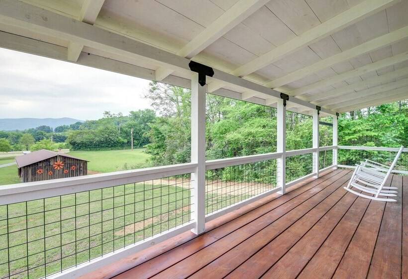 Newport Retreat: 12 Mi To Great Smoky Mountains!