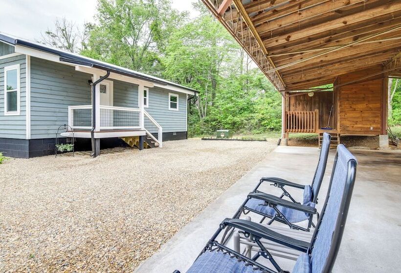 Newport Retreat: 12 Mi To Great Smoky Mountains!