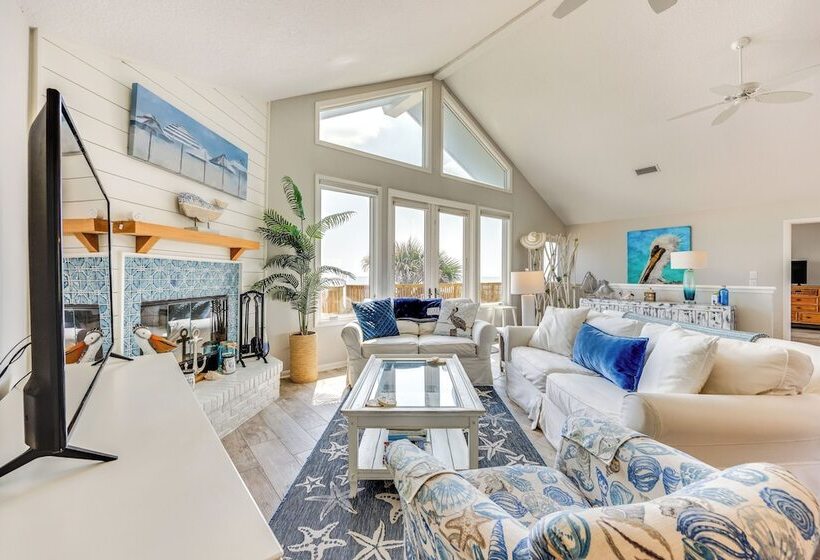 Oceanfront Ponte Vedra Beach Home W/ Deck & Views!