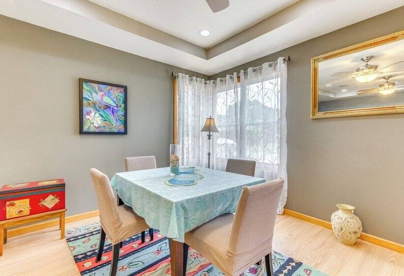 Pensacola Home W/ Private Spa: Walk To Beach!