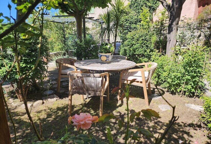 ペンション La Belle Histoire