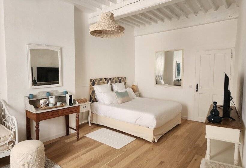 ペンション La Belle Histoire