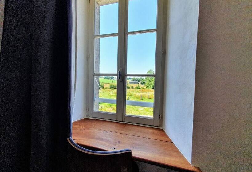 Пансион La Maison Folia