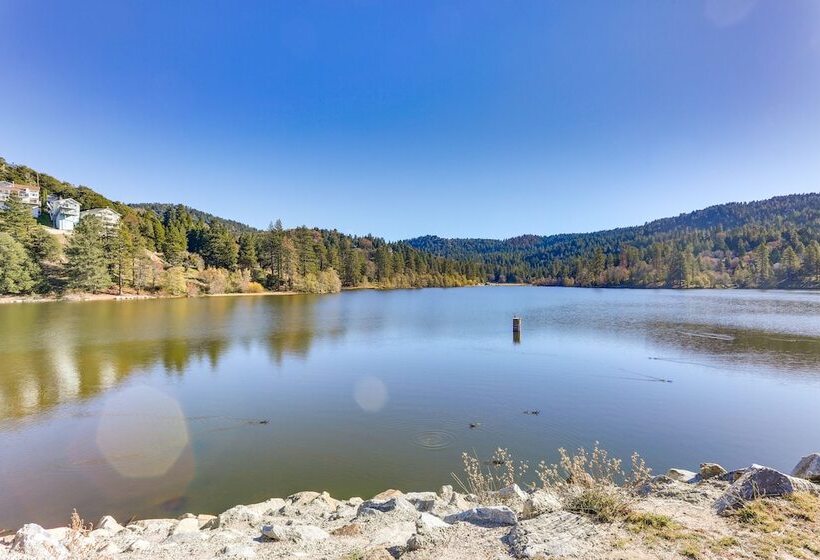 Pet Friendly California Abode W/ Fenced In Yard!