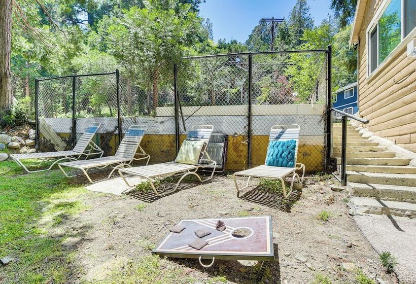 Pet Friendly California Abode W/ Fenced In Yard!