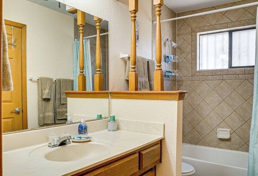 Pet Friendly El Paso Home ~ 9 Mi To Fort Bliss!