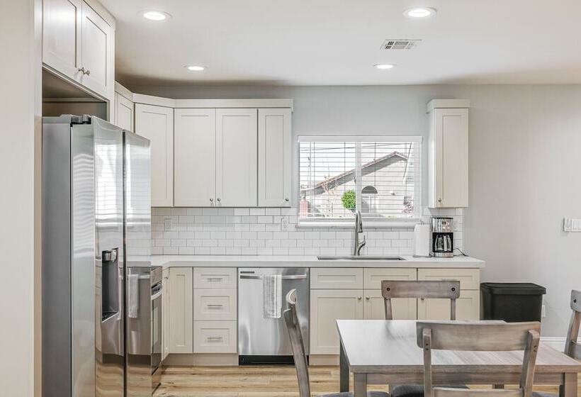 Pet Friendly Hughson Getaway, 9 Mi To Modesto!