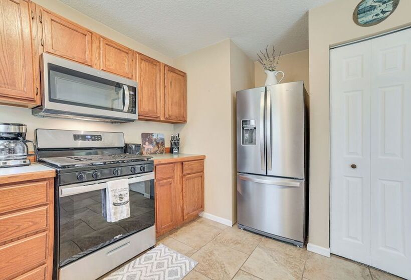 Pet Friendly Kalkaska Home ~ 19 Mi To Torch Lake!