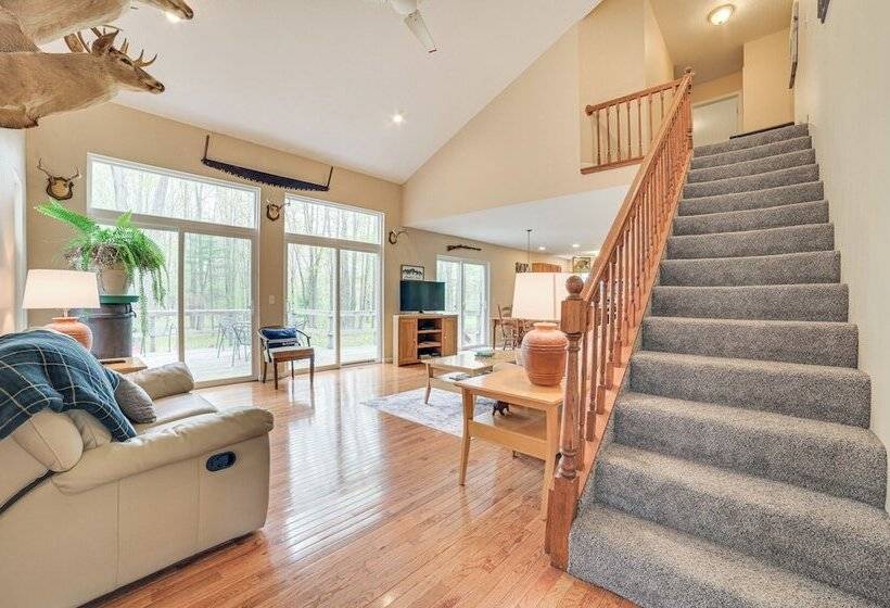 Pet Friendly Kalkaska Home ~ 19 Mi To Torch Lake!