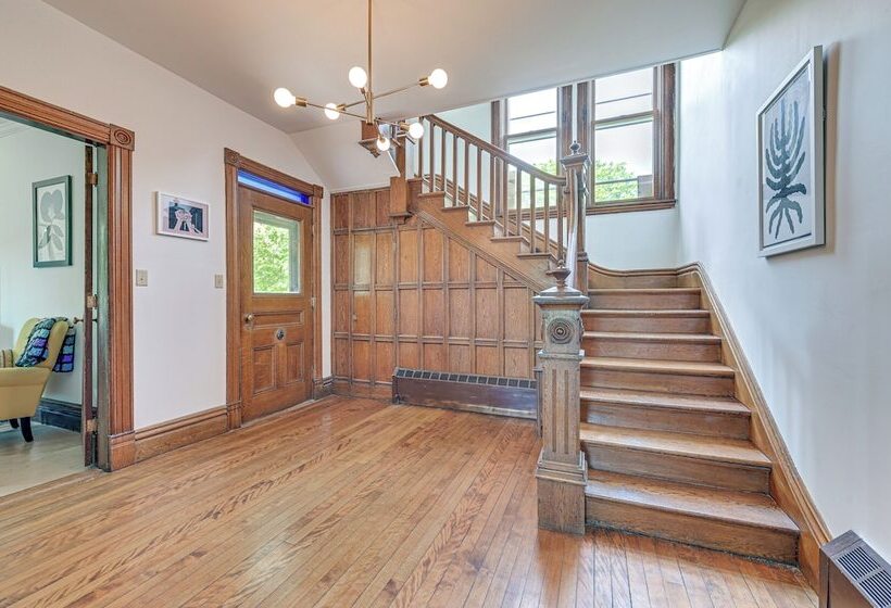 Family Home W/ Yard & Fire Pit In Middleburgh!