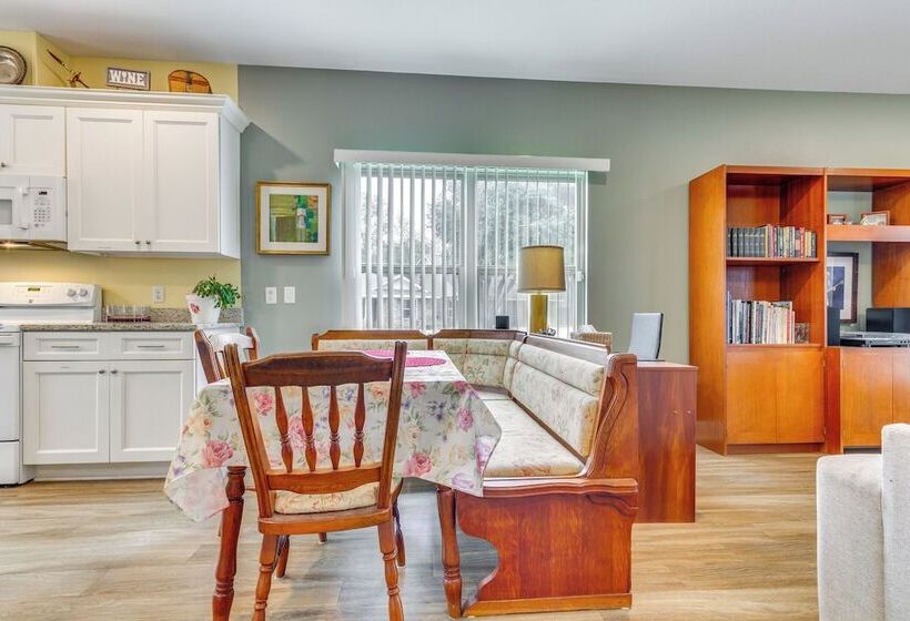 Pet Friendly Pensacola Home ~ 2 Mi To Bruce Beach!