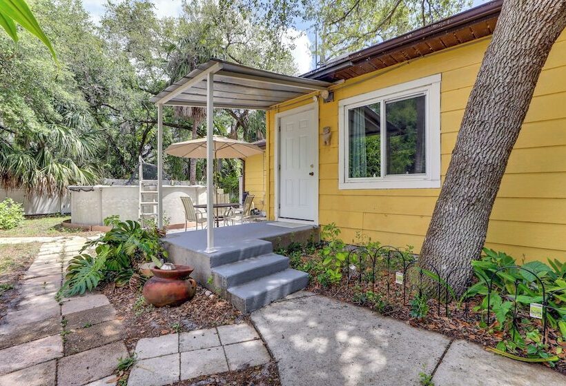 Pet Friendly Port Charlotte Home: 6 Mi To Beach!
