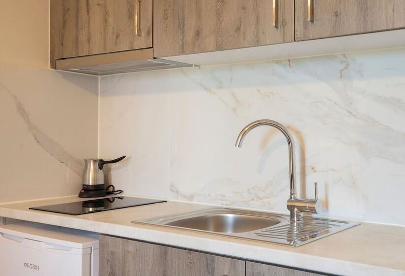 Philippos Residences